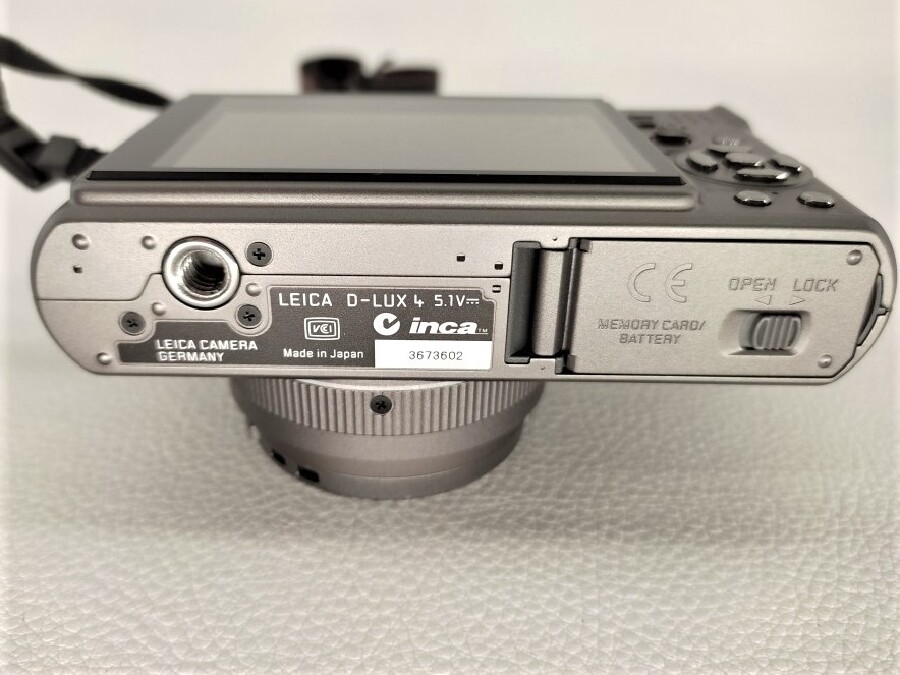 限定国内1000台モデル！ライカのデジタルカメラ D-LUX4 チタンカラー 