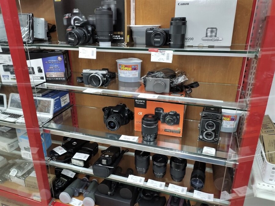 限定国内1000台モデル!ライカのデジタルカメラ D-LUX4 チタン 限定国内1000台モデル!ライカのデジタルカメラ D-LUX4 チタン