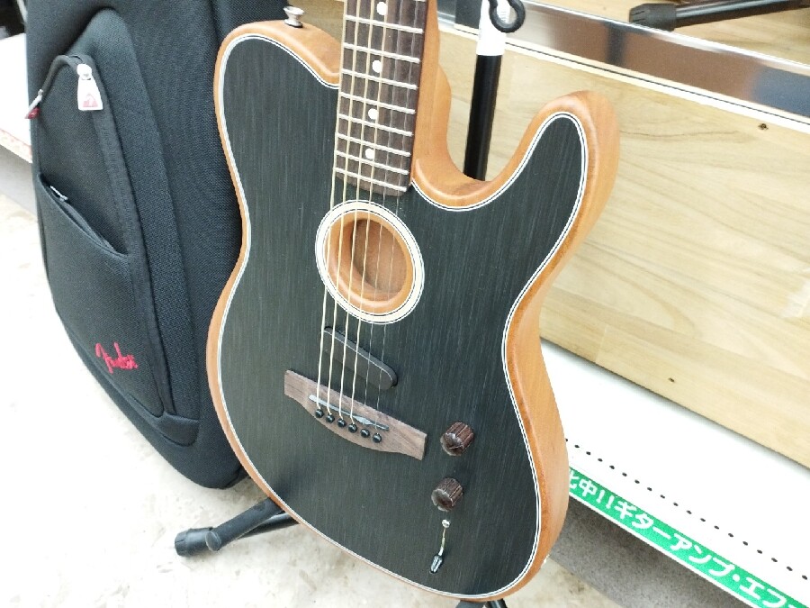 1本のギターで多彩なサウンドを再現！Fender Acoustasonic Player