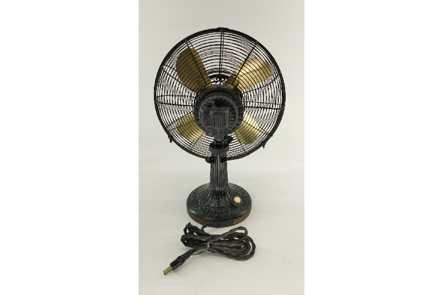 昭和レトロ 三菱電機 Z30-EB 30cm卓上扇風機入荷しました。｜2022年11