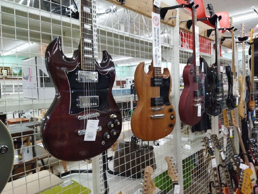 BELLWOOD SGタイプ ジャパンヴィンテージ　MIJ ビザール？ビンテージ？70年代Bellwood SGタイプのエレキギター