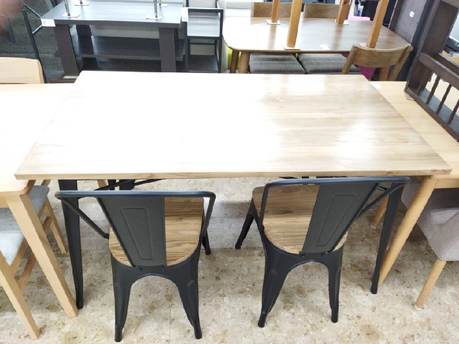 軽トラック貸し出し有り！ベンチダイニング4点セット 90分の無料軽