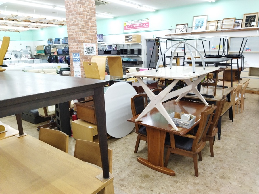 大塚家具の4人掛けダイニングテーブルセットを出張お見積りにて