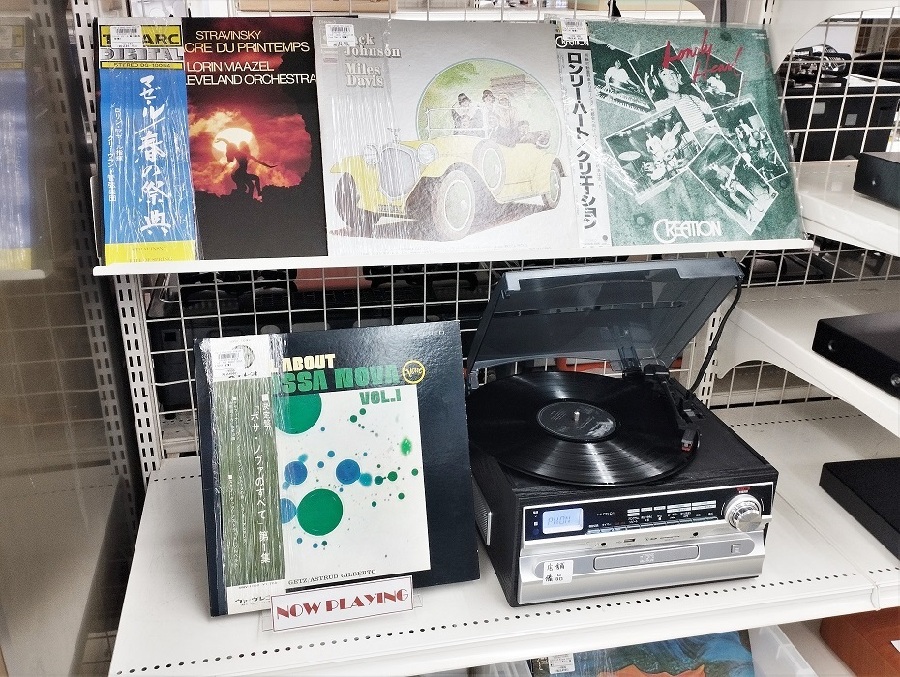 人気上昇中！レコード盤のお取り扱いを開始いたしました！｜2023年07月
