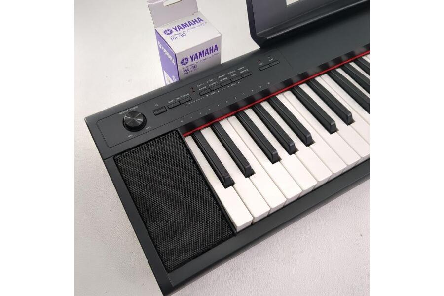 「美品」YAMAHA piaggero NP-12B（スタンド付き） YAMAHA Piaggero NP-12B 61鍵キーボード 純正スタンド付き