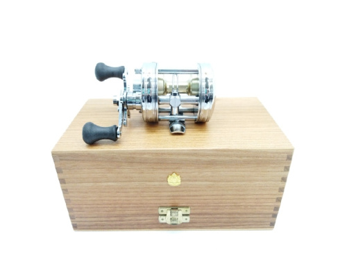 アブガルシア アンバサダー 3500CA リミテッド激レア希少モデル