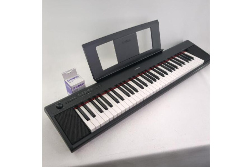 YAMAHA ヤマハ 電子キーボード NP-12B Piaggero 61鍵盤 2016年製 電源