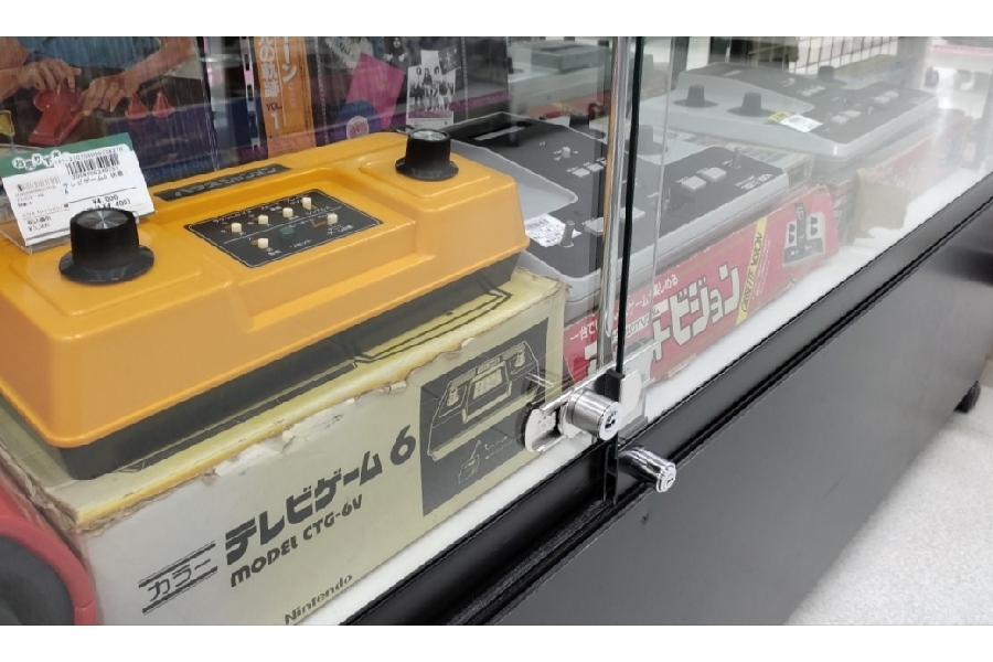 押し入れに眠っているレトロゲームです・・・今、あなたの脳内に直接