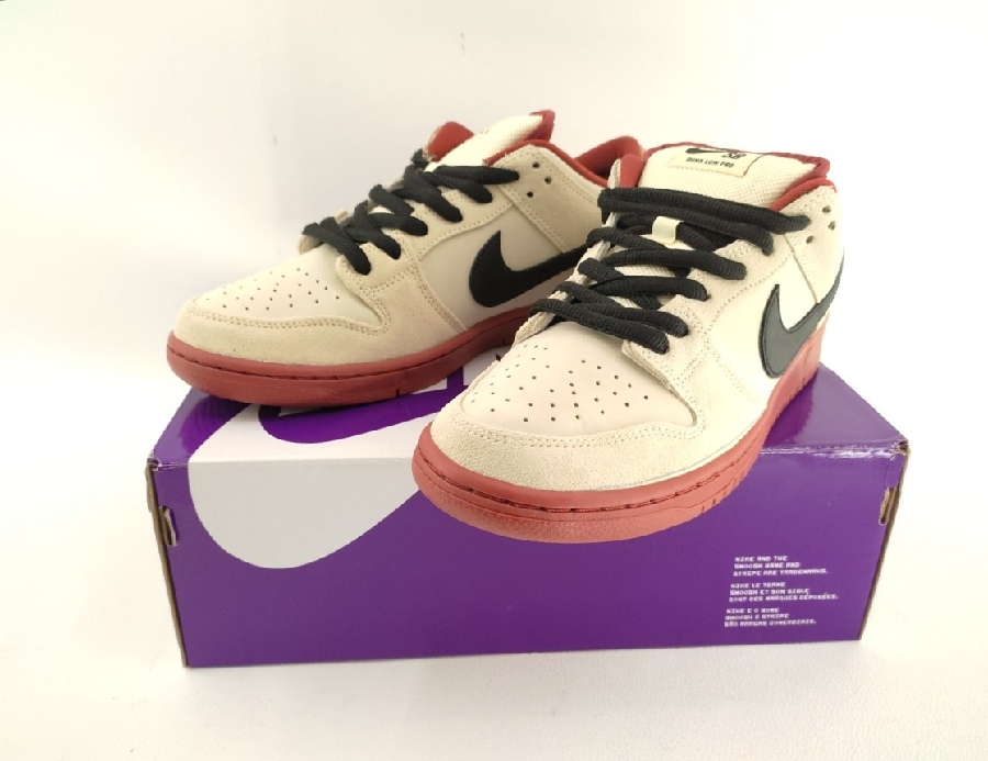 NIKE SB DUNK LOW PRO MUSLIN 27cm