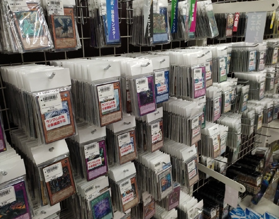 遊戯王、ポケカ、海外カードも買い取りしてます。｜2022年07月11日