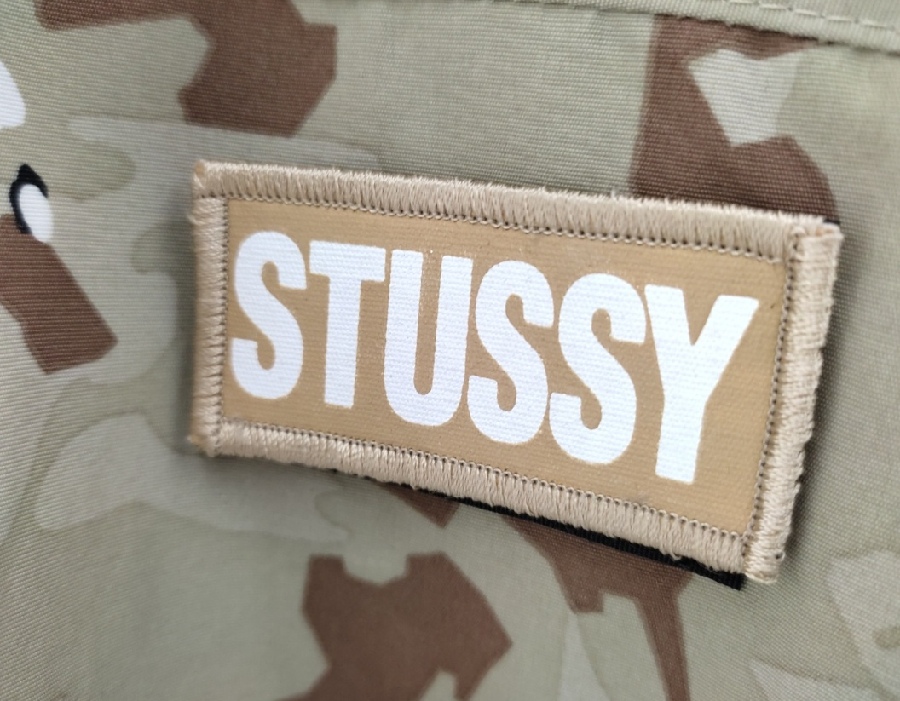 A BATHING APE×STUSSYのデザート カモ レインジャケット、入荷