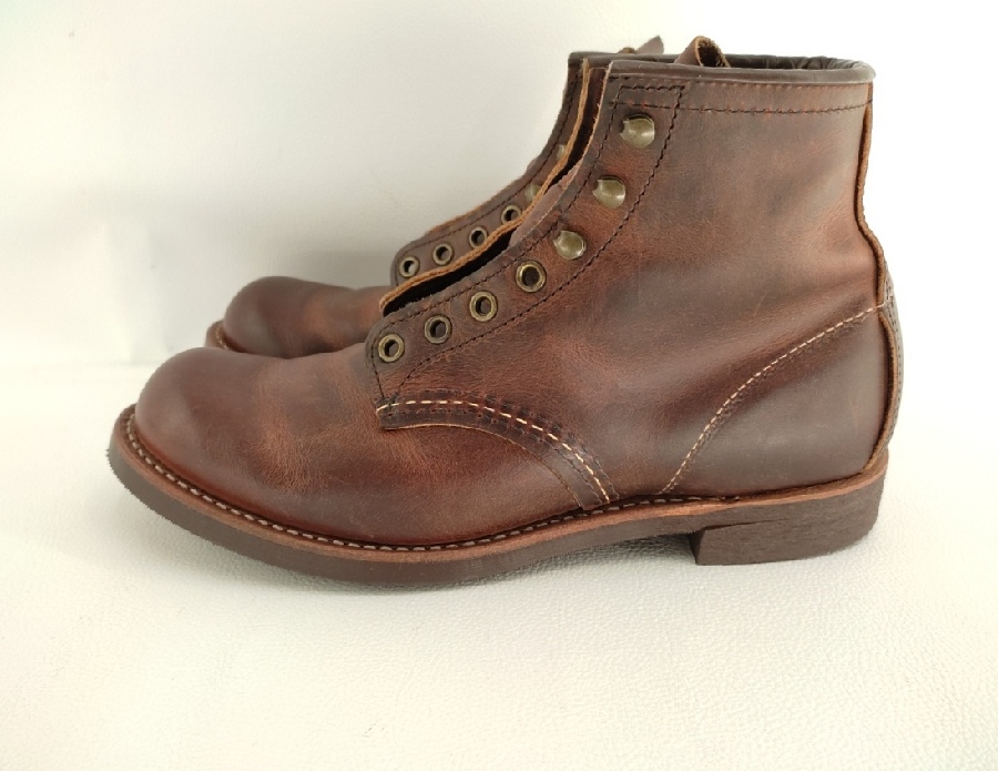 レッドウイングのワークブーツ、3343ブラックスミス（25.5cm）入荷