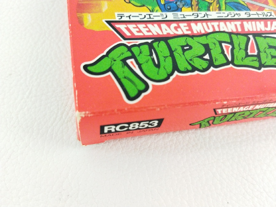 ファミコン　ティーンエージ ミュータント ニンジャ タートルズ　箱説付 T.M.N.T.(ティーンエイジ ミュータント ニンジャ タートルズ