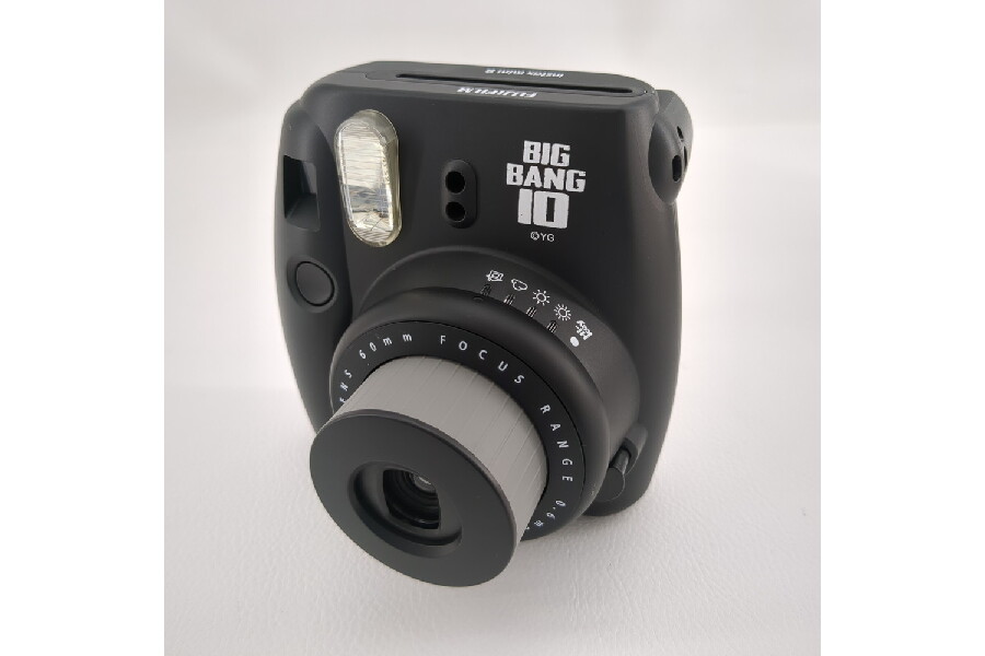 FUJIFILM instax mini8 チェキフイルム BIGBANG インスタントカメラ instax mini8 チェキ BIGBANG10モデル」をお