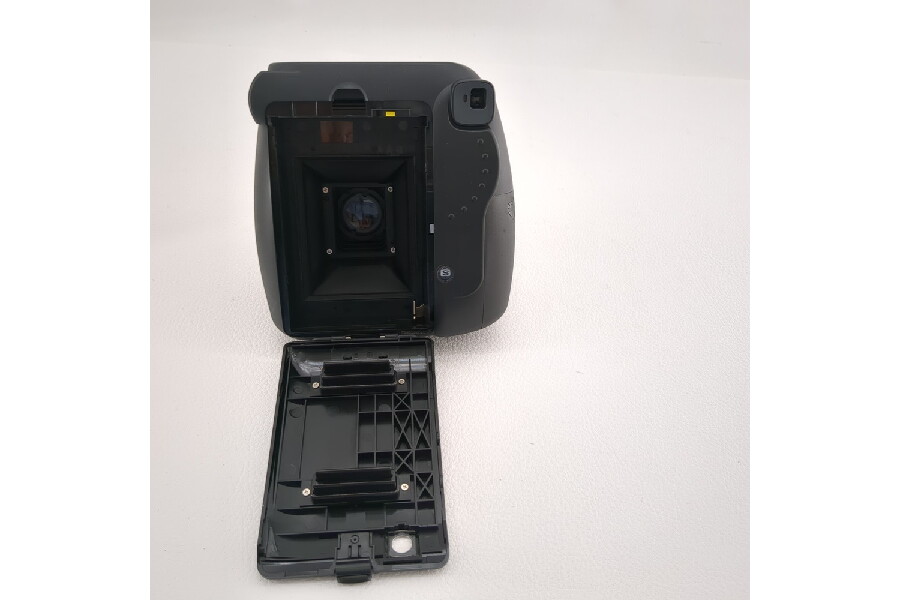 インスタントカメラ instax mini8 チェキ BIGBANG10モデル」をお インスタントカメラ instax mini8 チェキ BIGBANG10モデル」をお
