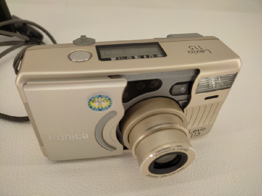 【値下げしました！希少未使用】　KONICA LEXIO115  フィルムカメラ 値下げしました！希少未使用】 KONICA LEXIO115 フィルムカメラ