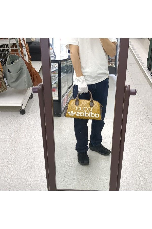 Web出品中♪】夏のメンズバッグ グッチ✕アディダスのコラボ