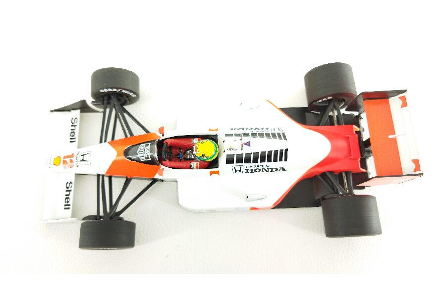 ミニチャンプスF1マクラーレンMP4/4アイルトン・セナ新品 ミニチャンプス 1/18 マクラーレン MP4/4 アイルトンセナ入荷
