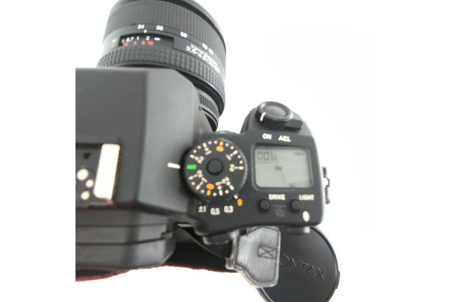 コンタックスTVSデジタル」フィルムカメラを使うように10年前に