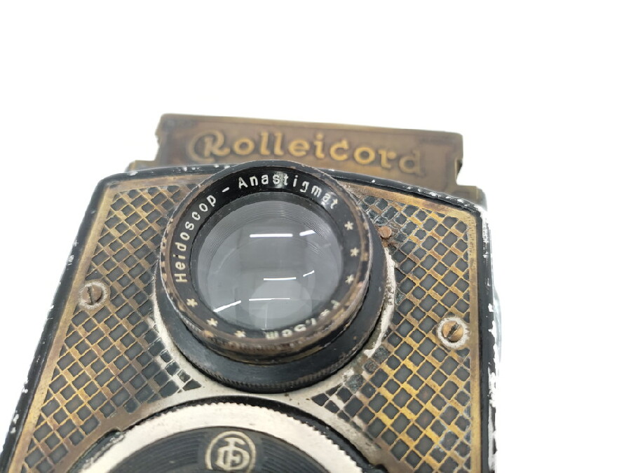 二眼レフ　カメラ　ローライコード 手軽に使えるローライの2眼レフ、ROLLEI CORD Ⅲ（ローライ