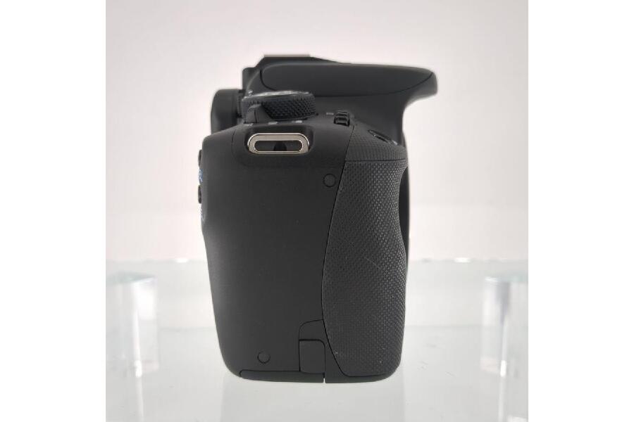 Canon EOS kiss x7 デジタル一眼レフカメラ（中古】Canon
