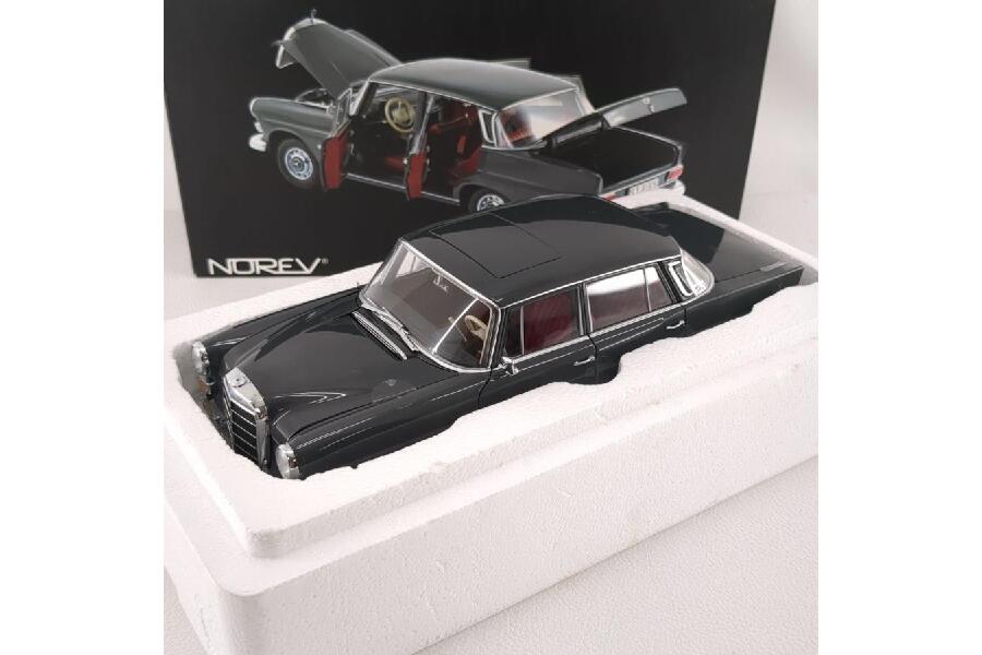 ノレブ 183570 1/18 メルセデスベンツ セダン 200 NOREY