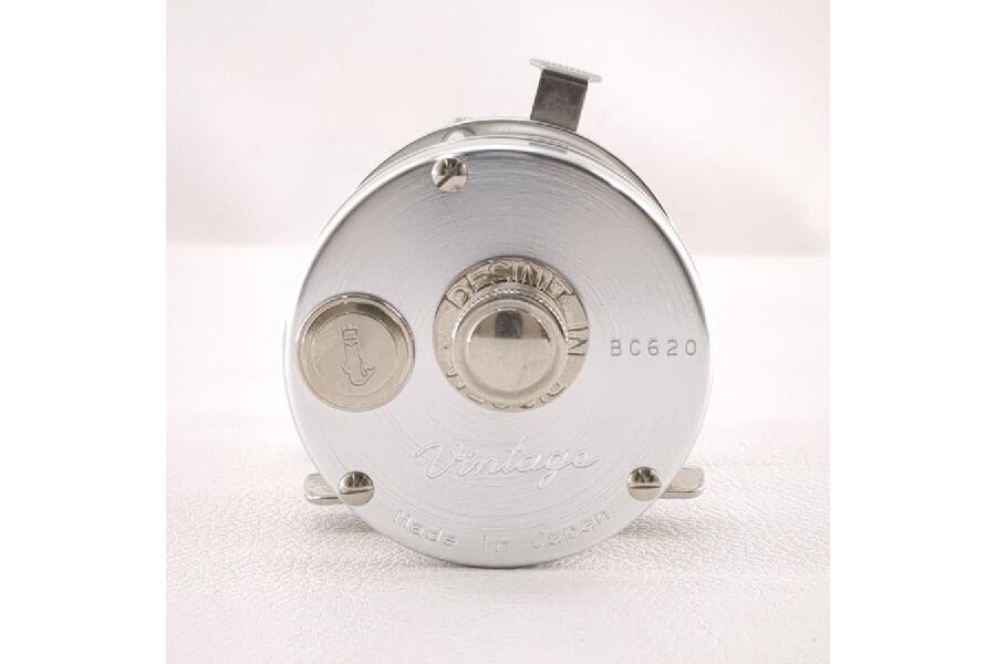 五十鈴 リール BC620SSS VINTAGE おまけ付き フィッシング
