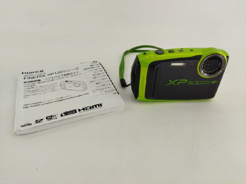 防水デジタルカメラ FUJIFILM FINEPIX XP12 をお買取入荷しました