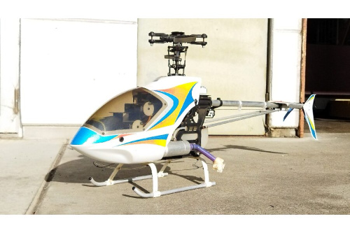 HIROBOのラジコン「シャトルスカディエボリューション」入荷しま