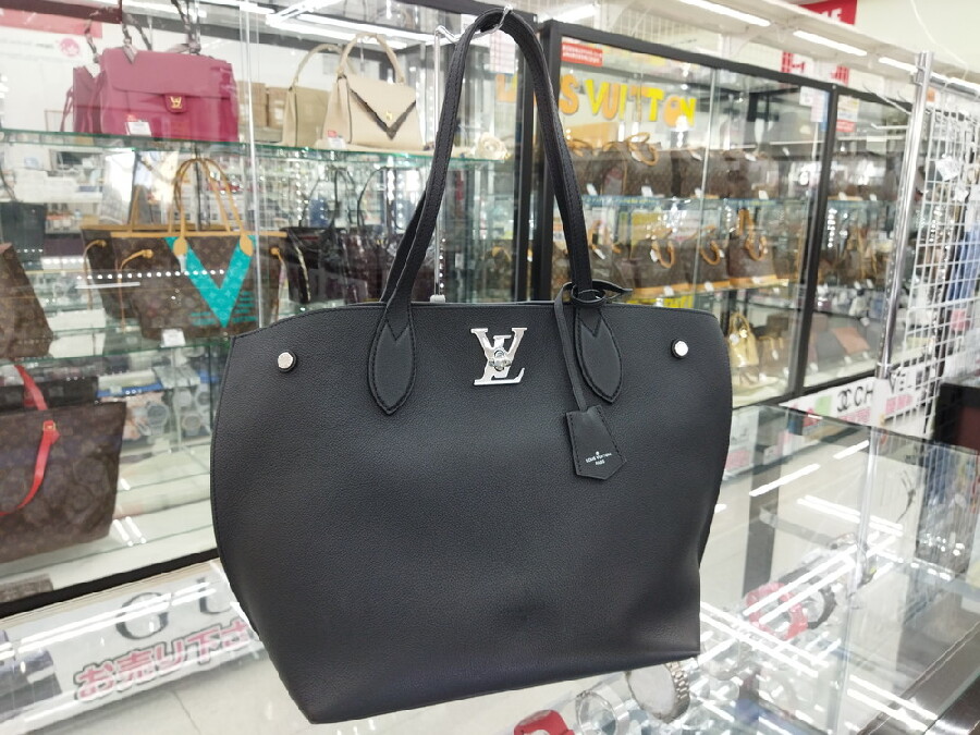ルイ・ヴィトン M55028 ロックミー・ゴー トートバッグ入荷しました 