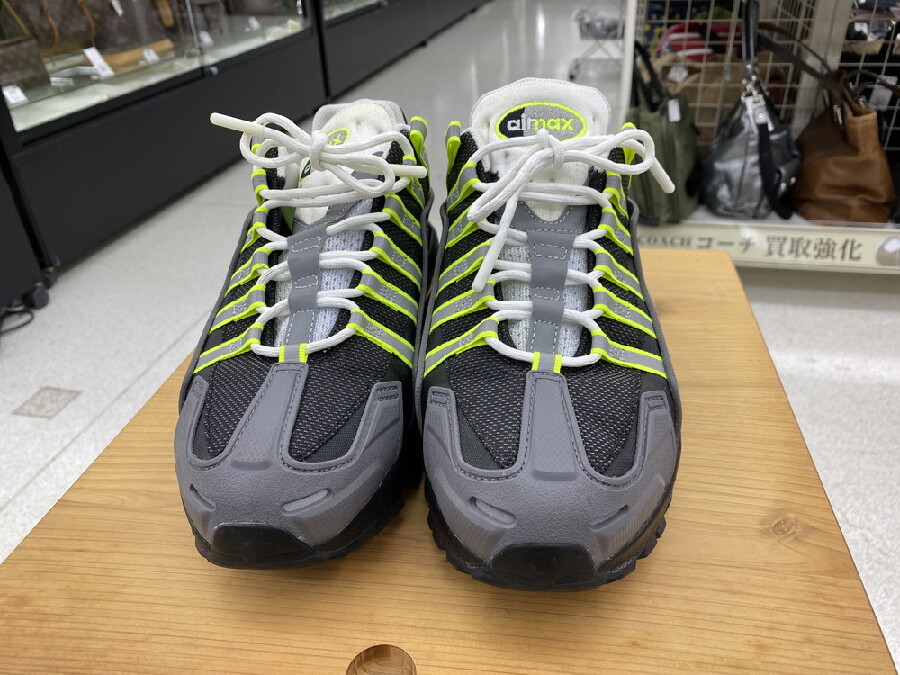 ナイキ（NIKE）のスニーカー、エア マックス 95 NDSTRK買い取りました