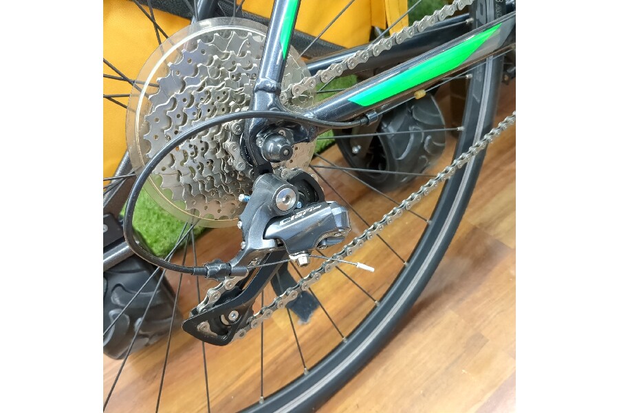 大人気メーカー「GIANT」ロードバイクのご紹介です！！｜2023年12月29