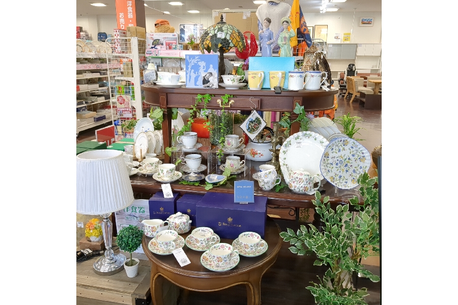 ドイツ製 陶器製 蓋付 ビアマグ 入荷いたしました!|2024年03月05日 ドイツ製 陶器製 蓋付 ビアマグ 入荷いたしました!|2024年03月05日