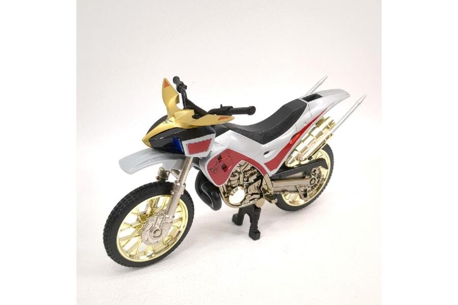 現状品ポピニカ仮面ライダークウガ DXトライゴウラム限定版 バンダイ ポピニカ 仮面ライダークウガ DXトライゴウラム BANDAI 中古