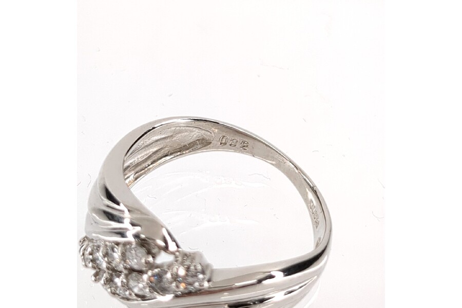 リング Pt900 5.44g ダイヤモンド 0.32ct 指輪 入荷いたしました