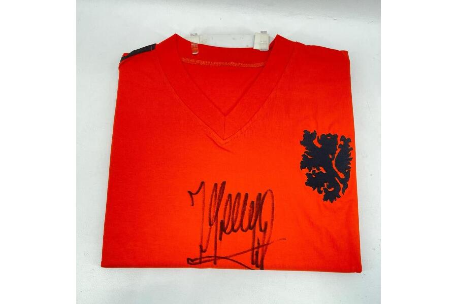 EC出品中】ヨハン・クライフ 直筆サイン入りユニフォーム 鑑定書付