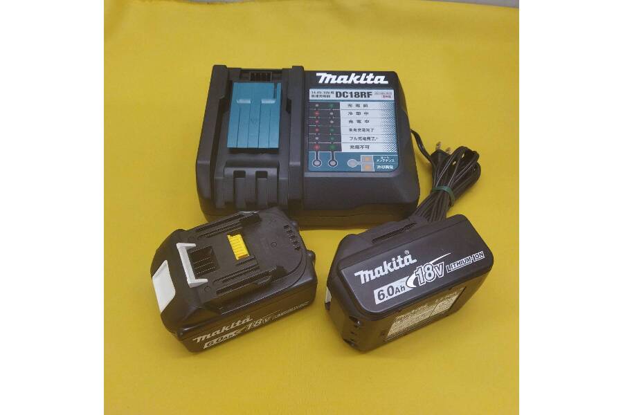 【美品】MC5 LP2枚セット 軽くて持ち運びラクラクなコードレスタイプ【マキタ】充電式