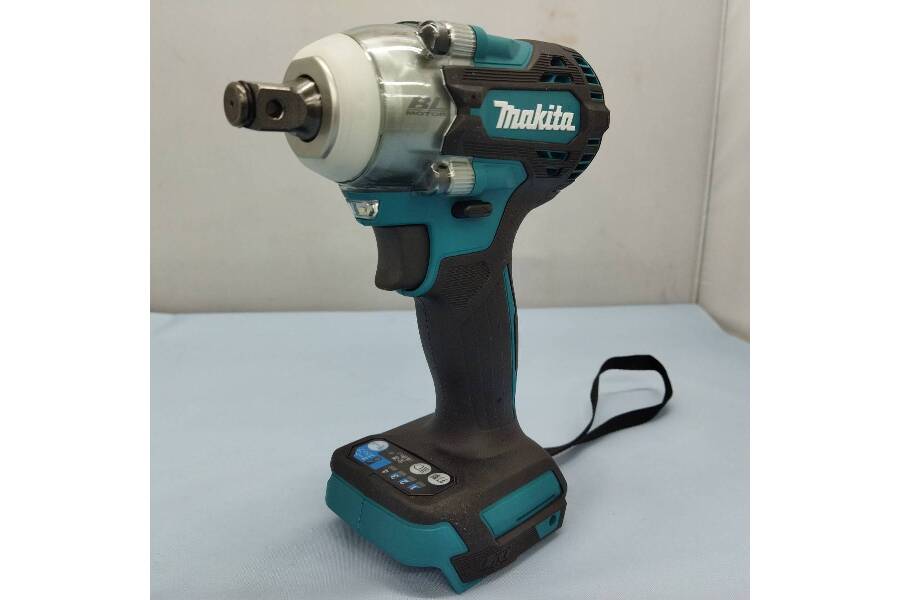 大人気メーカー【マキタ】の充電式インパクトレンチ TW300DZ 入荷しま