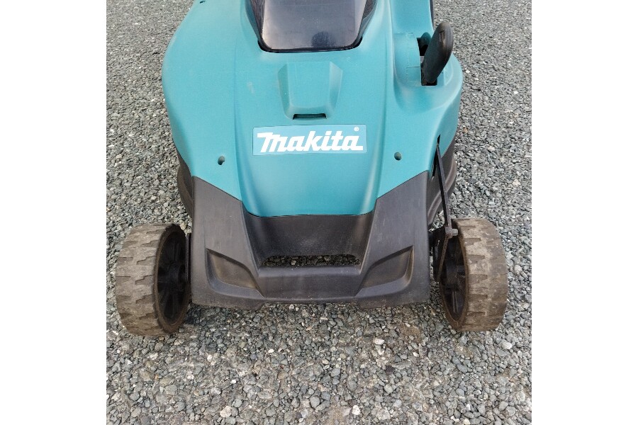 引取限定】makita マキタ 充電式芝刈り機 MLM430D【小倉南区葛原東 