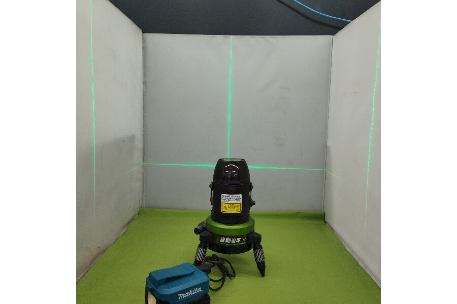マキタ SK311GX グリーンレーザー墨出し器 買い取りました。｜2023年11