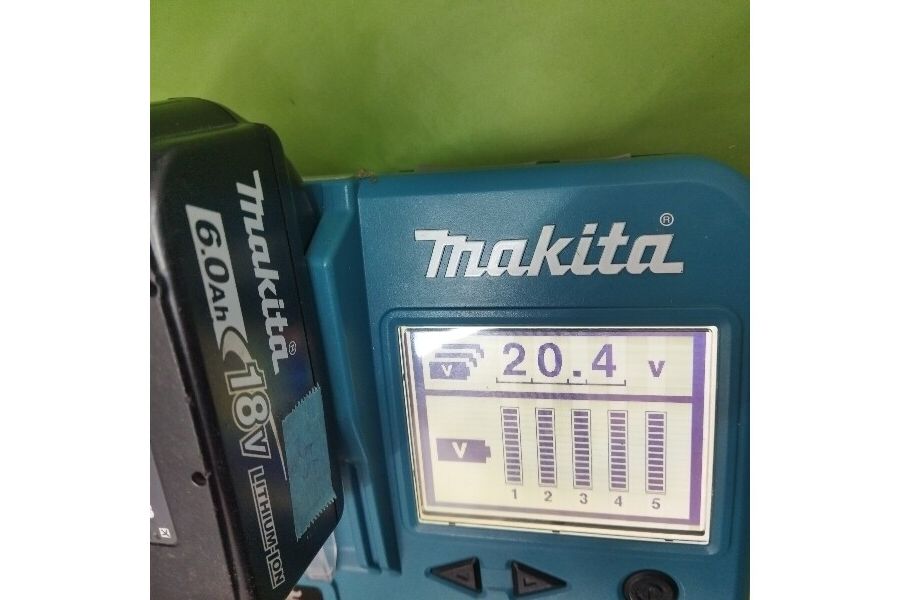 【C003】リチウムイオンバッテリーBL1015 & 充電器 マキタ 【ジャングルジャングル岩出店】岩出市 和歌山市 海南市 C003】リチウムイオンバッテリーBL1015 & 充電器 マキタ 【ジャングル