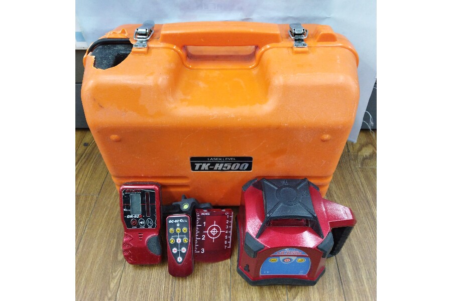 ｼﾞｬﾝｸ品 LTC ﾃｸﾉ販売 ﾚｰｻﾞｰﾚﾍﾞﾙ TK-H500 回転ﾚｰｻﾞｰﾚﾍﾞﾙ ｹｰｽ割れ有