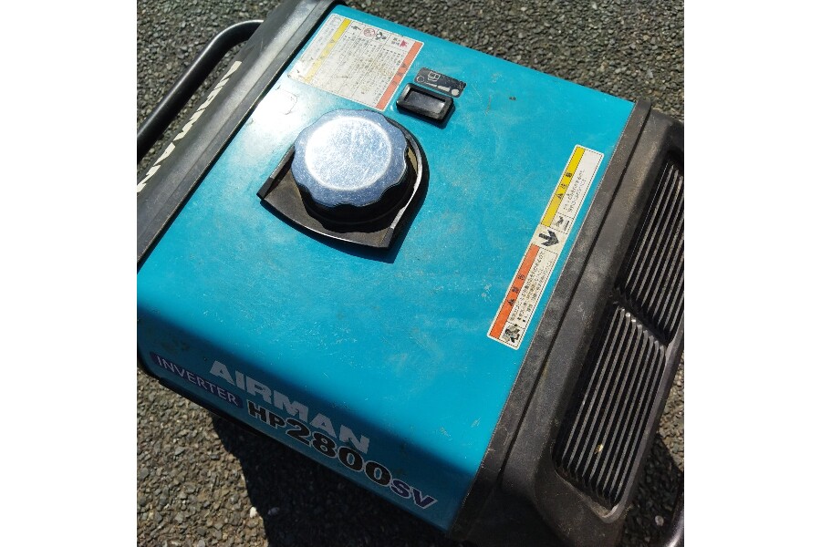 AIR MAN HP900SV インバーター発電機　動作品 発電機 【AIRMAN】 HP2800SV 発電機 【インバータ式】 【防音