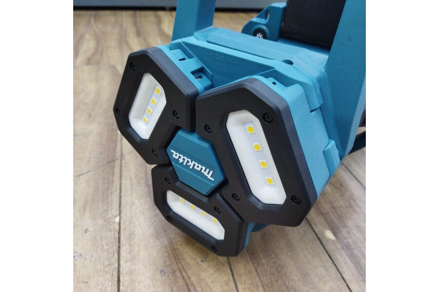【中古】【動作OK】【店頭引取限定】makita マキタ 充電式タワーライト ML814 25,300円（税込） Amazon | マキタ(Makita) 充電式タワーライト 本体のみ/バッテリ・充電