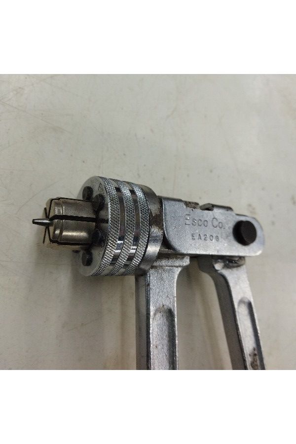 ESCO EA208 ﾁｭｰﾌﾞｴｷｽﾊﾟﾝﾀﾞｰ入荷しました｜2025年11月28日｜静岡県の