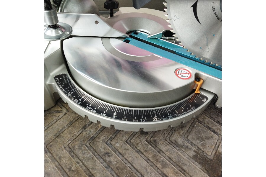 【エコツール知立店】Makita/ﾏｷﾀ190mmｽﾗｲﾄﾞ丸ﾉｺLS0717FL【愛知県/名古屋市/知立市/安城市/岡崎市/工具】【ITVOVRL9LQV1】★ 出張買取 も好評受付中！ マキタ LS0717FL スライド丸ノコ 買い取りました。｜2026年04月23日
