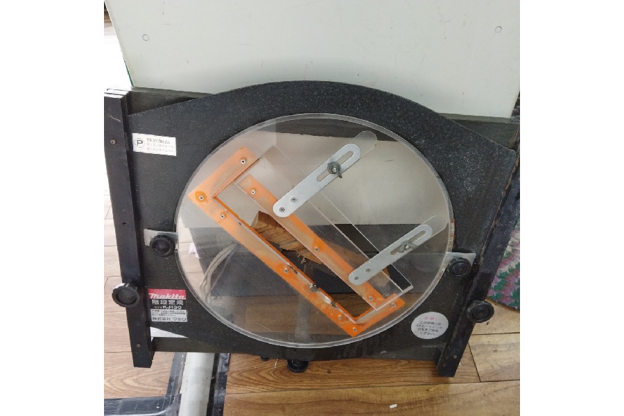 マキタの階段定規 KJ130 入荷しました。｜2026年05月14日｜静岡県の