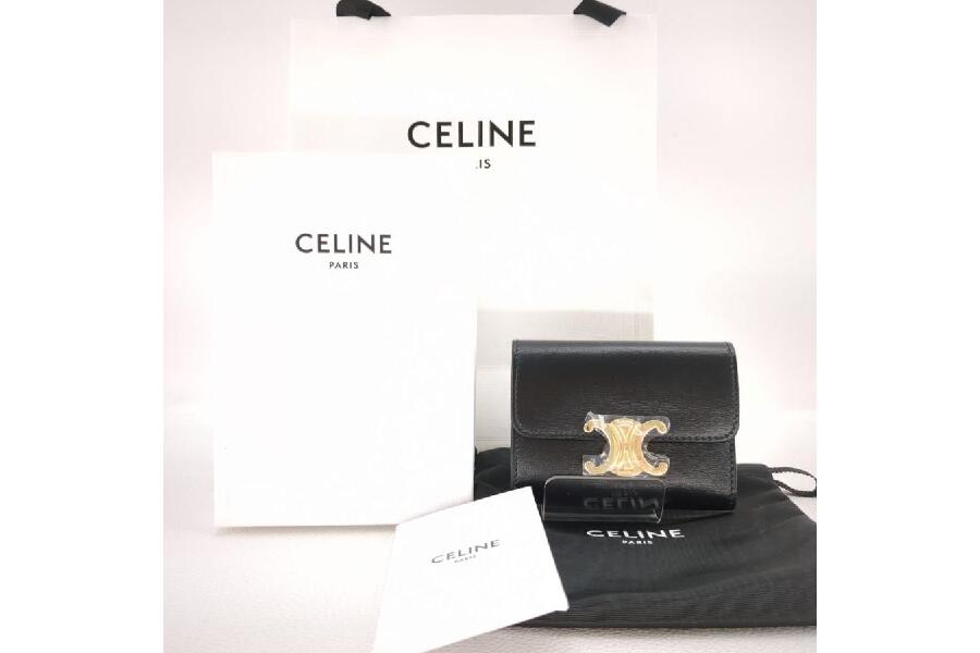 セリーヌ トリオンフ 三つ折り財布 カーフレザー ブラックxゴールド