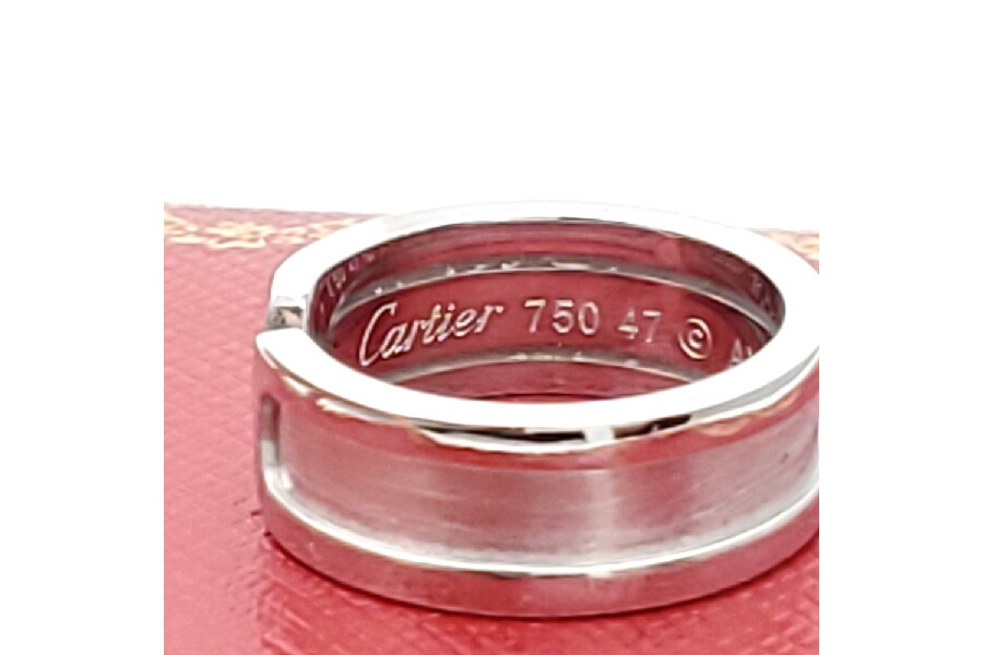 普段使いにぴったりな【Cartier(カルティエ) ドゥーブル2C リング