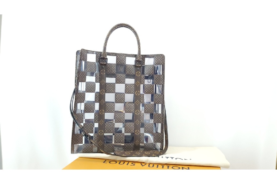 LOUIS VUITTON（ルイヴィトン）M20866 サックプラ 2022AW】お